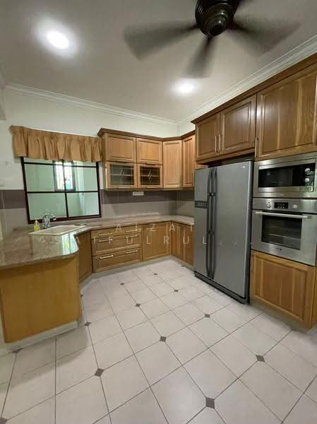 Rumah Banglo untuk Dijual di Ara Damansara (Selangor) - Aizat Saifulrullah - Kitchen - PropertyGuru.com.my