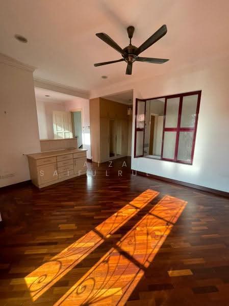 Rumah Banglo untuk Dijual di Ara Damansara (Selangor) - Aizat Saifulrullah - Living Room - PropertyGuru.com.my