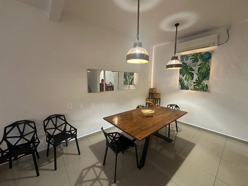 Rumah Teres 2-Tingkat untuk Dijual di Station 18 (Ipoh) - Qazin Khoo - Dining Room - PropertyGuru.com.my