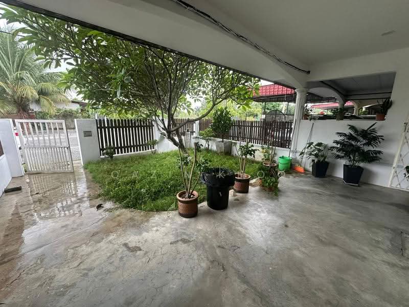 Rumah Teres 2-Tingkat untuk Dijual di Station 18 (Ipoh) - Qazin Khoo - Exterior - PropertyGuru.com.my