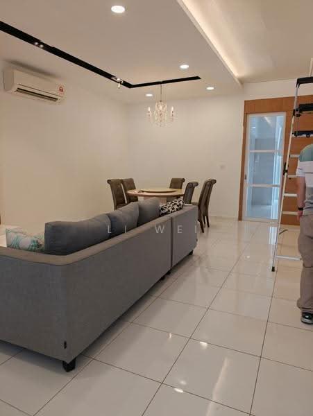 Rumah Teres 2-Tingkat untuk Disewa di Setia Eco Gardens (Gelang Patah) - Li Wei - Living Room - PropertyGuru.com.my