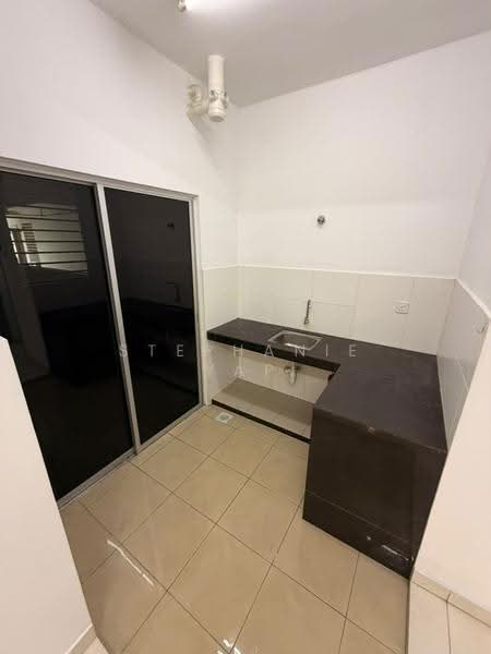 Apartment for Rent at Asteria - Stephanie Yap - Kitchen - PropertyGuru.com.my