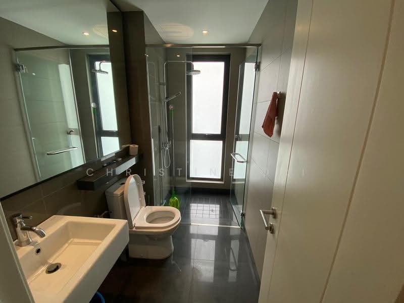 Kediaman Servis untuk Dijual di Vista Residences - Christine Ooi - Bathroom - PropertyGuru.com.my