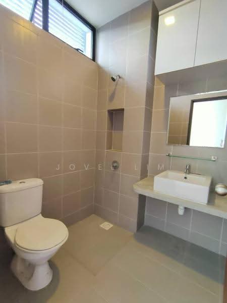 2-storey Terraced House for Sale in Senibong (Permas Jaya) - Jovel Lim - Bathroom - PropertyGuru.com.my