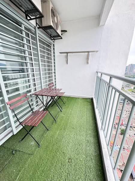 Kondominium untuk Dijual di Symphony Heights (Simfoni Heights) - Alison Chiu - Balcony - PropertyGuru.com.my