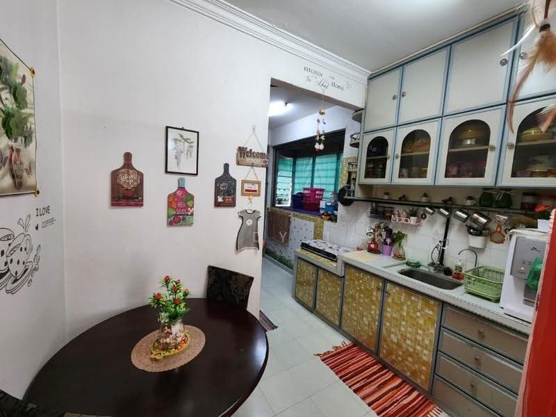 Rumah Flat untuk Dijual di Sun Moon City - Freddy Tan - Kitchen - PropertyGuru.com.my