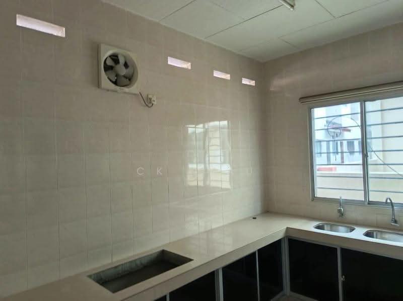 Rumah Teres 2-Tingkat untuk Dijual di Ipoh (Perak) - Ck Nyau - Kitchen - PropertyGuru.com.my
