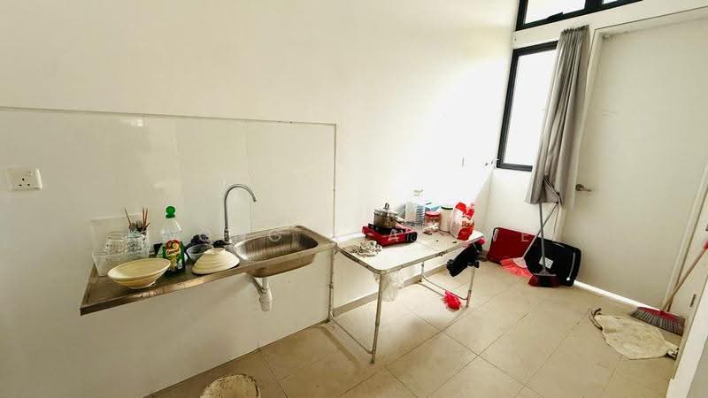 Semi-Detached House for Sale in Sungai Buloh (Selangor) - Kwong Xiao Wei - Kitchen - PropertyGuru.com.my