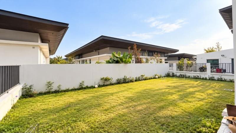 Semi-Detached House for Sale in Sungai Buloh (Selangor) - Kwong Xiao Wei - Exterior - PropertyGuru.com.my