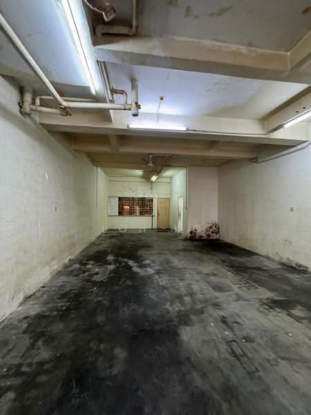 Shop for Rent in Batu Caves (Selangor) - Loh KC - Interior - PropertyGuru.com.my
