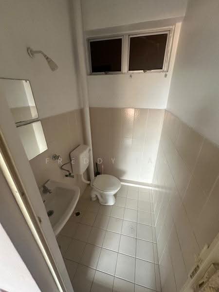 Pangsapuri untuk Dijual di Suria Vista Apartment - Freddy Tan - PropertyGuru.com.my