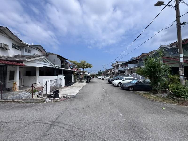 Terraced House for Sale in Taman Saga (Ampang) - Loh KC - Exterior - PropertyGuru.com.my