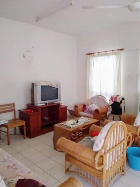 Rumah Teres 2-Tingkat untuk Dijual di Taman Megah Kepong (Kepong) - Kiing TW - Living Room - PropertyGuru.com.my