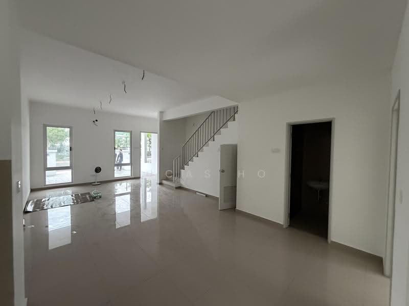 Rumah Teres 2-Tingkat untuk Disewa di Rawang (Selangor) - Lucas Ho - Living Room - PropertyGuru.com.my