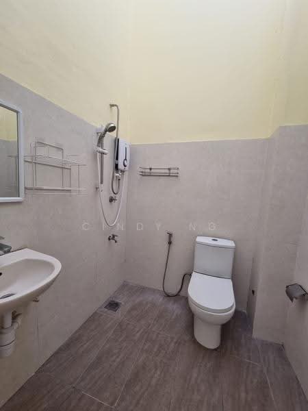 Apartment for Sale at USJ 6 - Cindy Ng - Bathroom - PropertyGuru.com.my