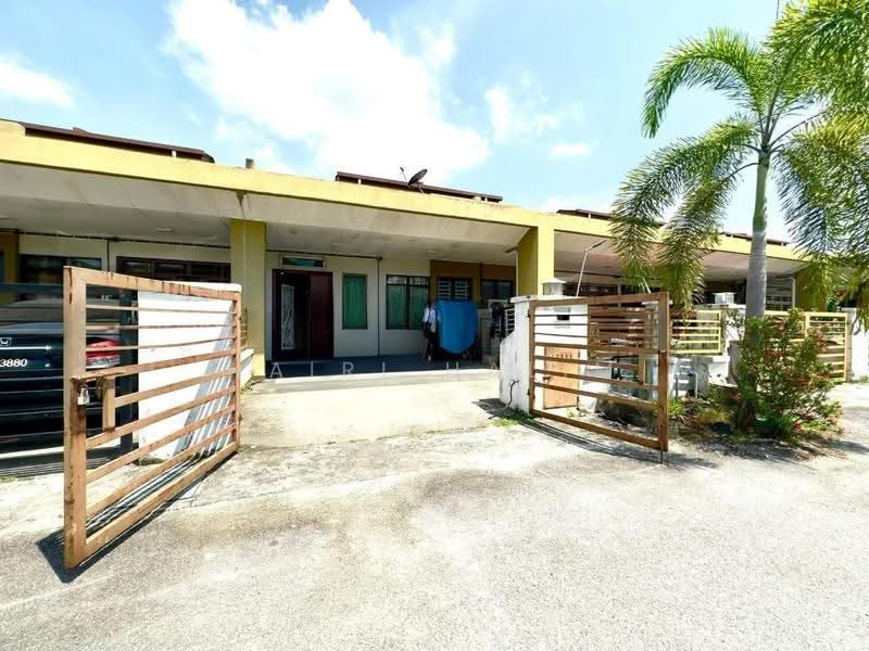 Rumah Teres 1-Tingkat untuk Dijual di Bandar Putera 2 (Klang) - Hairi Halim - PropertyGuru.com.my