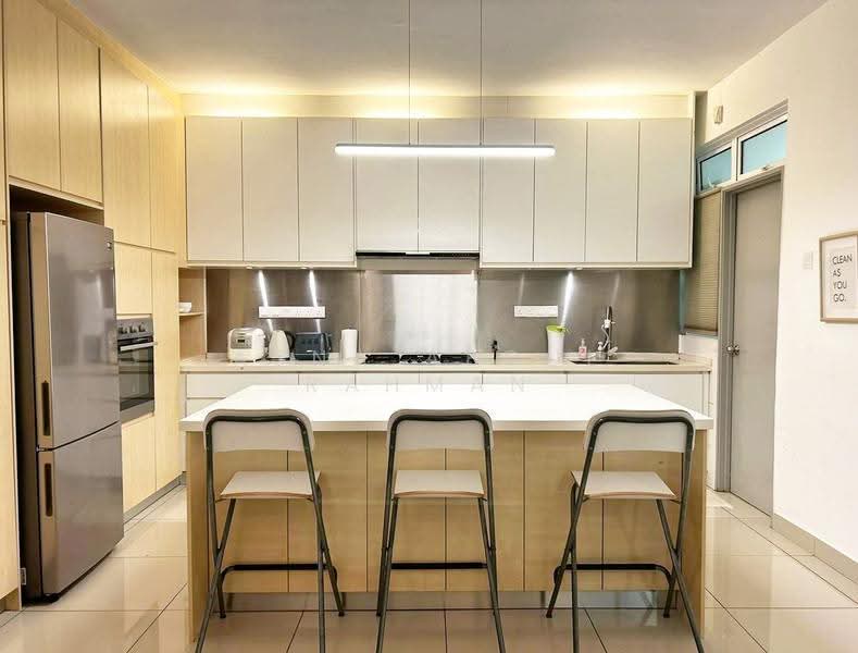 Kondominium untuk Disewa di Dwiputra Residences - Asna Abdul Rahman - Kitchen - PropertyGuru.com.my