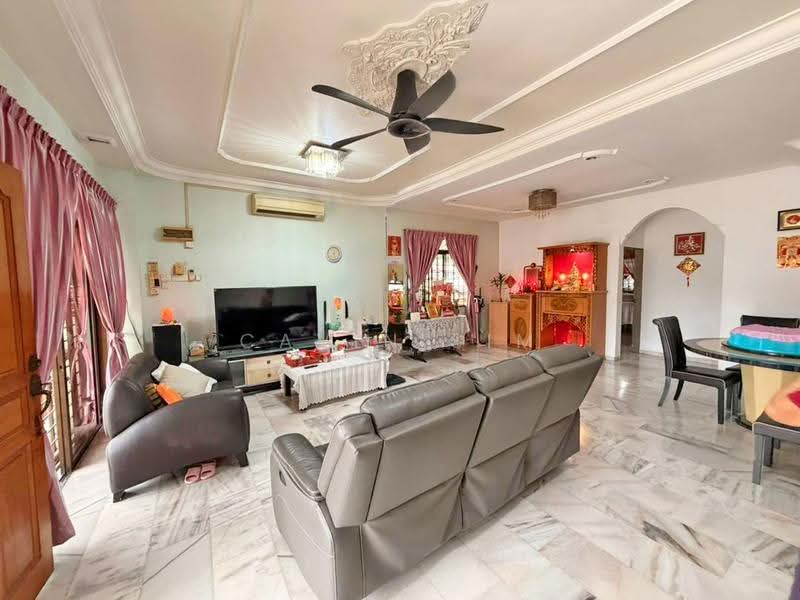 2-storey Terraced House for Sale in Johor Bahru (Johor) - Cavin Sim - Living Room - PropertyGuru.com.my