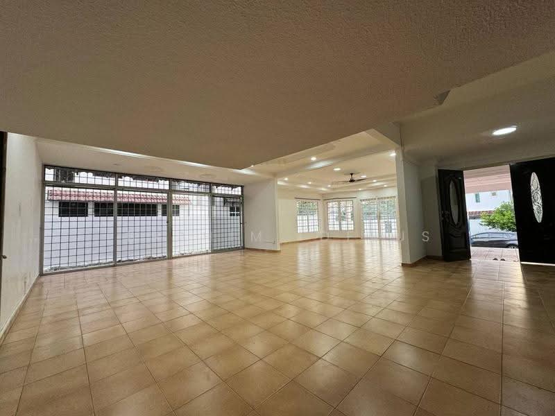 Semi-Detached House for Sale in Melawati (Selangor) - Ibrahim Iderus - Living Room - PropertyGuru.com.my