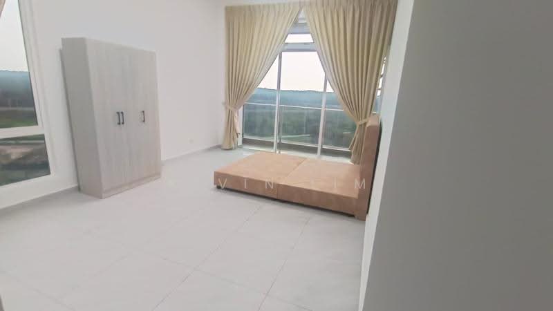 Pangsapuri untuk Disewa di The Senai Garden – Phase 2 - Kevin Lim - Bedroom - PropertyGuru.com.my