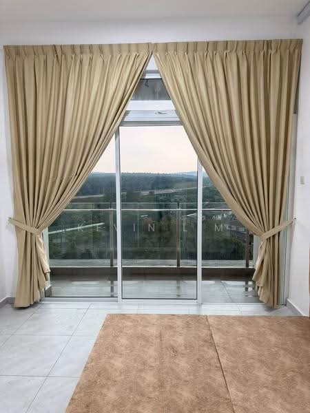 Pangsapuri untuk Disewa di The Senai Garden – Phase 2 - Kevin Lim - Balcony - PropertyGuru.com.my