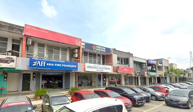 Kedai untuk Disewa di Putra Heights (Subang Jaya) - Loh KC - Exterior - PropertyGuru.com.my