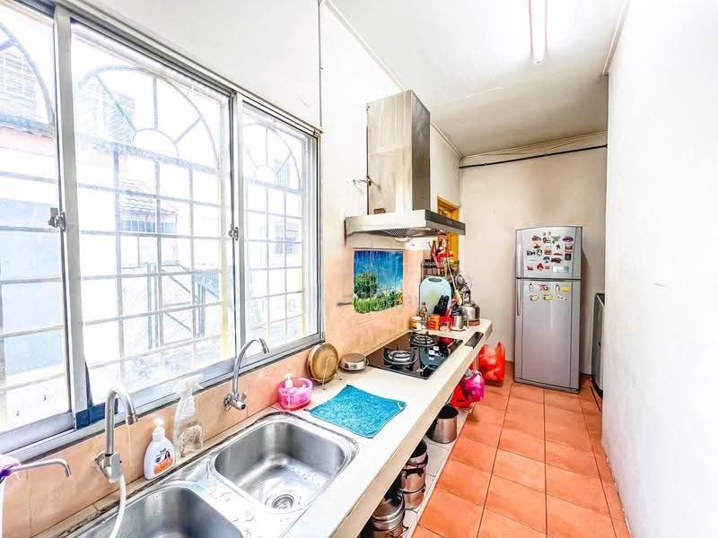 Rumah Teres 2-Tingkat untuk Dijual di Bandar Mahkota Cheras (Cheras) - Xavier Chong - Kitchen - PropertyGuru.com.my