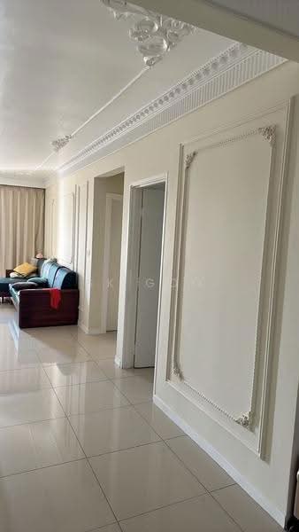Kondominium untuk Dijual di Ujana Executive Apartment - SK GOO - Living Room - PropertyGuru.com.my