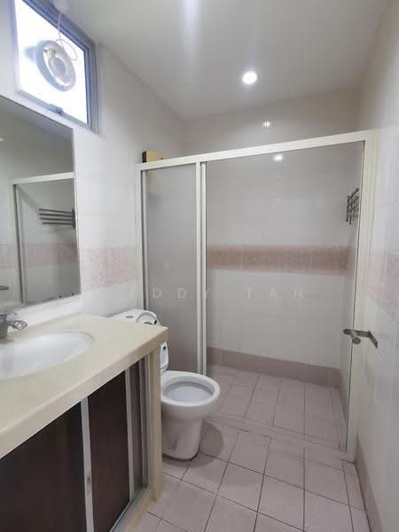 Pangsapuri untuk Dijual di Desa Alor Vista - Freddy Tan - Bathroom - PropertyGuru.com.my