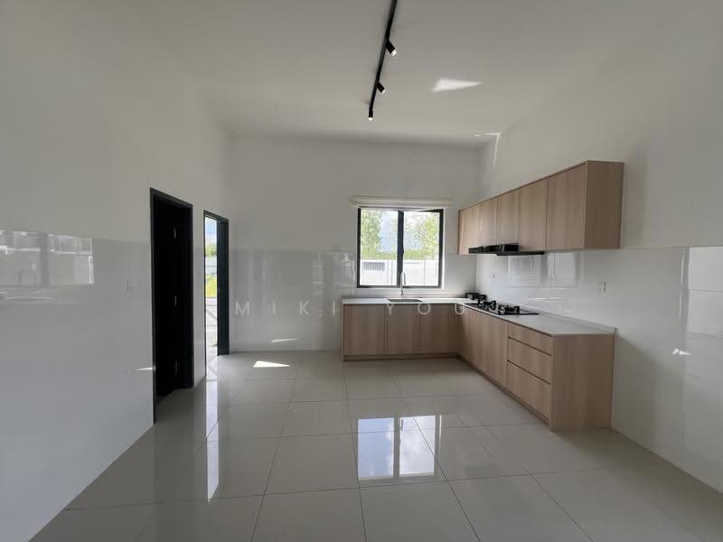 Rumah Teres 2-Tingkat untuk Dijual di Telok Panglima Garang (Selangor) - Miki You - Kitchen - PropertyGuru.com.my