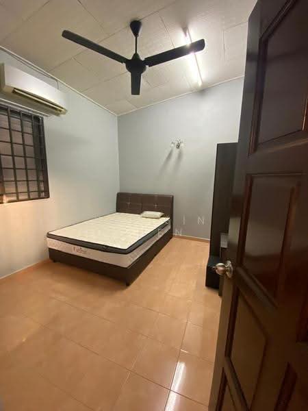 Kedai / Pejabat untuk Disewa di Johor Bahru (Johor) - Yap Sin Chen - Bedroom - PropertyGuru.com.my