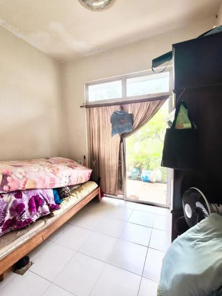 2-storey Terraced House for Sale in Masai (Johor) - Eddy Chan - Bedroom - PropertyGuru.com.my
