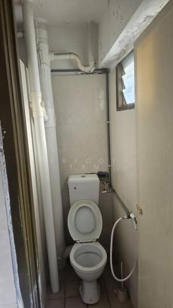 Pangsapuri untuk Dijual di Desa Indah Block 33 - Freddy Tan - PropertyGuru.com.my