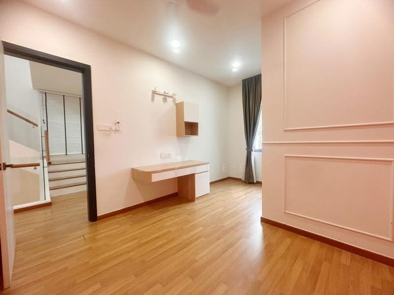 Semi-Detached House for Sale in Taman Molek (Johor Bahru) - Zoe Lee - Interior - PropertyGuru.com.my