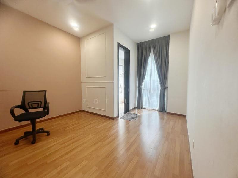 Semi-Detached House for Sale in Taman Molek (Johor Bahru) - Zoe Lee - PropertyGuru.com.my