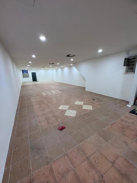 Shop for Rent in PJS 8, Sunway Mentari (Petaling Jaya) - Loh KC - Interior - PropertyGuru.com.my