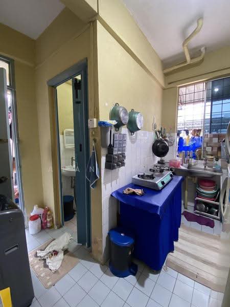 Apartment for Sale at Regency Park - Alan Tiong - Kitchen - PropertyGuru.com.my