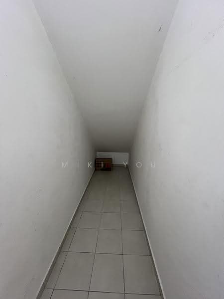 2-storey Terraced House for Rent in Bandar Rimbayu (Telok Panglima Garang) - Miki You - Corridor - PropertyGuru.com.my