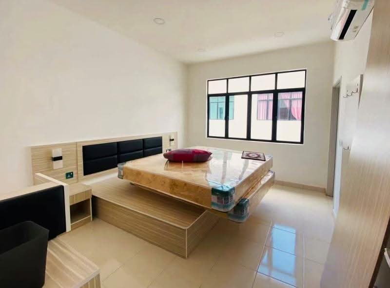 Rumah Teres 2-Tingkat untuk Dijual di Pasir Gudang (Johor) - Kimi Kiu - Bedroom - PropertyGuru.com.my