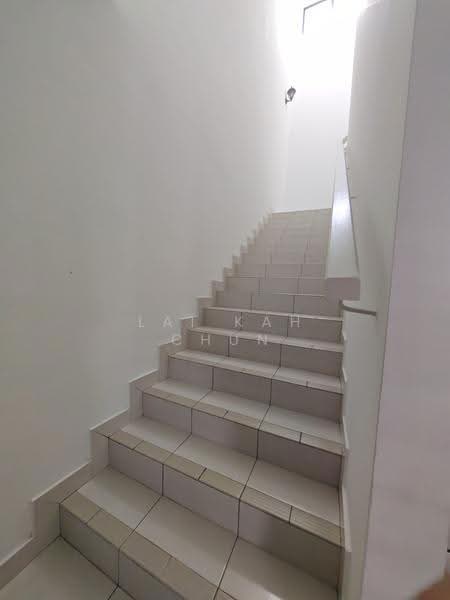 2-storey Terraced House for Sale in Taman Bukit Kepayang (Bukit Kepayang) - Lai Kah Chun - Interior - PropertyGuru.com.my