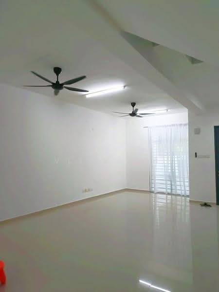 Rumah Teres 2-Tingkat untuk Disewa di Bandar Seri Alam (Masai) - Vlien Lua - PropertyGuru.com.my