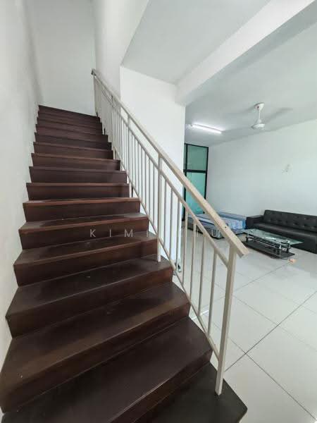 Rumah Teres 2-Tingkat untuk Dijual di Bandar Seri Alam (Masai) - Kimi Kiu - Living Room - PropertyGuru.com.my