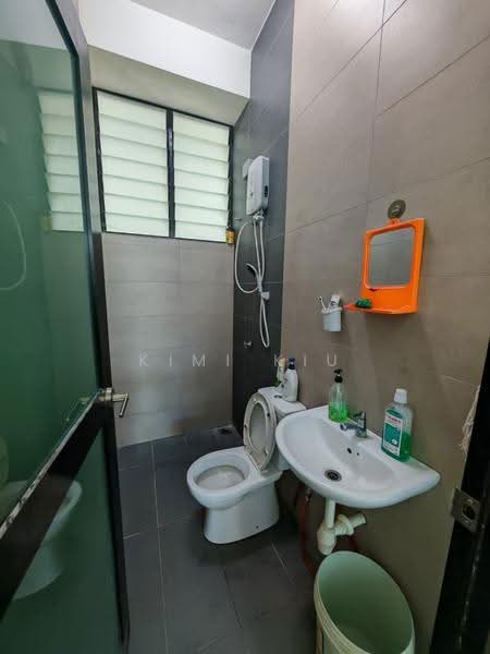 Rumah Teres 2-Tingkat untuk Dijual di Bandar Seri Alam (Masai) - Kimi Kiu - Bathroom - PropertyGuru.com.my