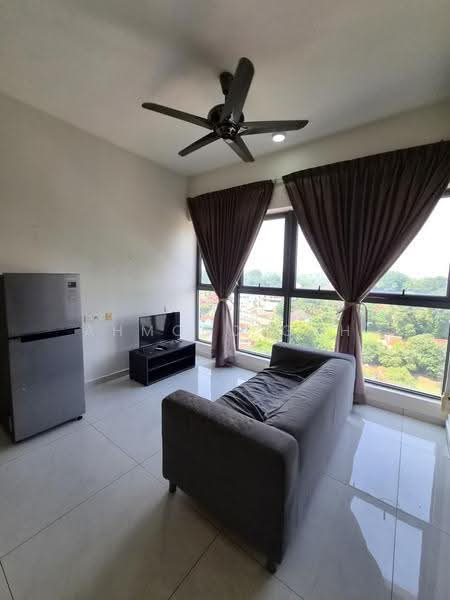 Condominium for Rent at Bay Point @ Country Garden Danga Bay - AhMood Goh - Living Room - PropertyGuru.com.my