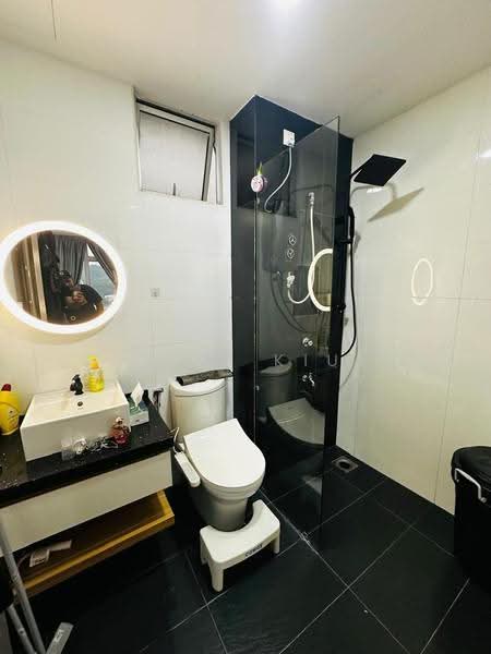 Pangsapuri untuk Dijual di East Bay (Seri Bayan) - Kimi Kiu - Bathroom - PropertyGuru.com.my