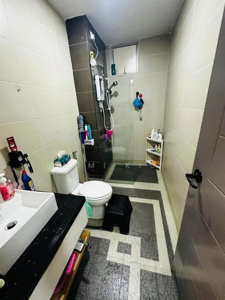 Pangsapuri untuk Dijual di East Bay (Seri Bayan) - Kimi Kiu - Bathroom - PropertyGuru.com.my
