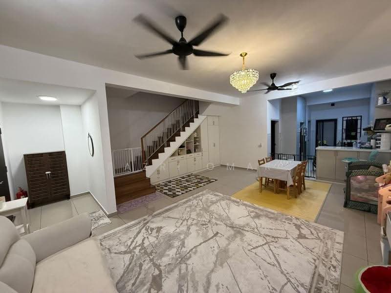 Rumah Teres untuk Dijual di Bandar Serenia (Dengkil) - Fazri Omar - PropertyGuru.com.my