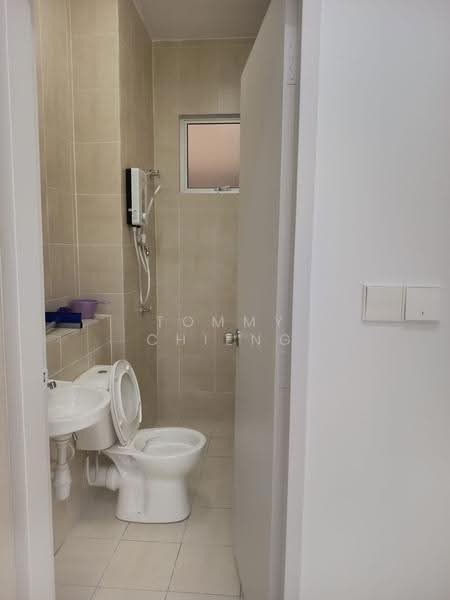 Kondominium untuk Disewa di Residensi Begonia - TOMMY CHIENG - Bathroom - PropertyGuru.com.my