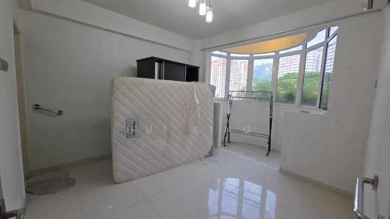 Pangsapuri untuk Dijual di Jade View - Hui Xing - Bedroom - PropertyGuru.com.my
