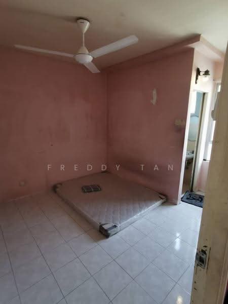 Apartment for Sale at Relau Vista Apartment - Freddy Tan - Bedroom - PropertyGuru.com.my